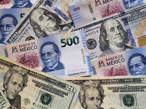 how much should i bring to cancun